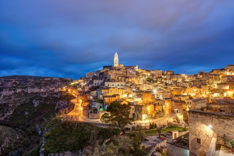 matera-in-southern-italy-at-night-2025-03-09-16-10-32-utc
